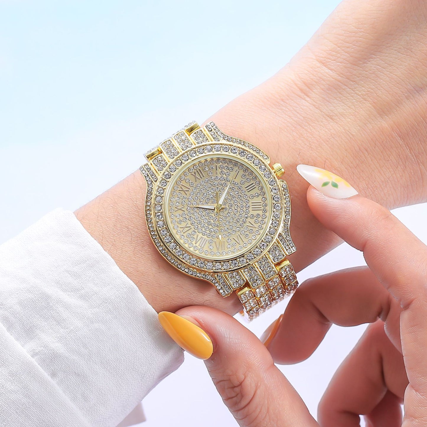Star-Studded Roman Quartz Full Diamond Watch