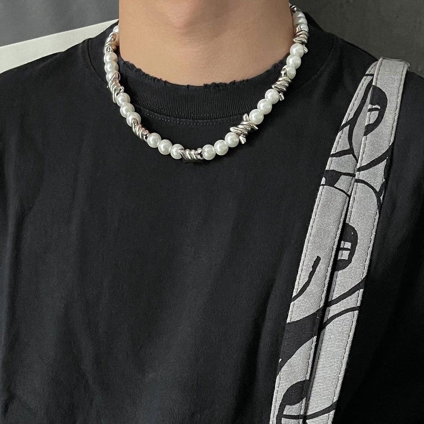 Dual-layer Titanium Steel Stitching Pearl Chain
