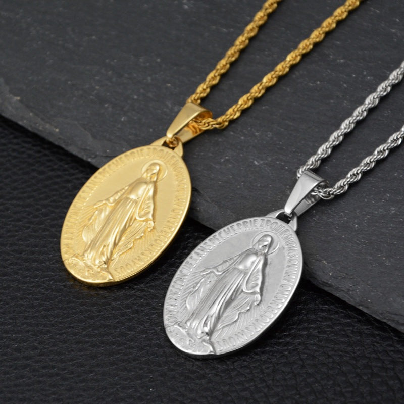 Maria Oval Disc Pendant Necklace