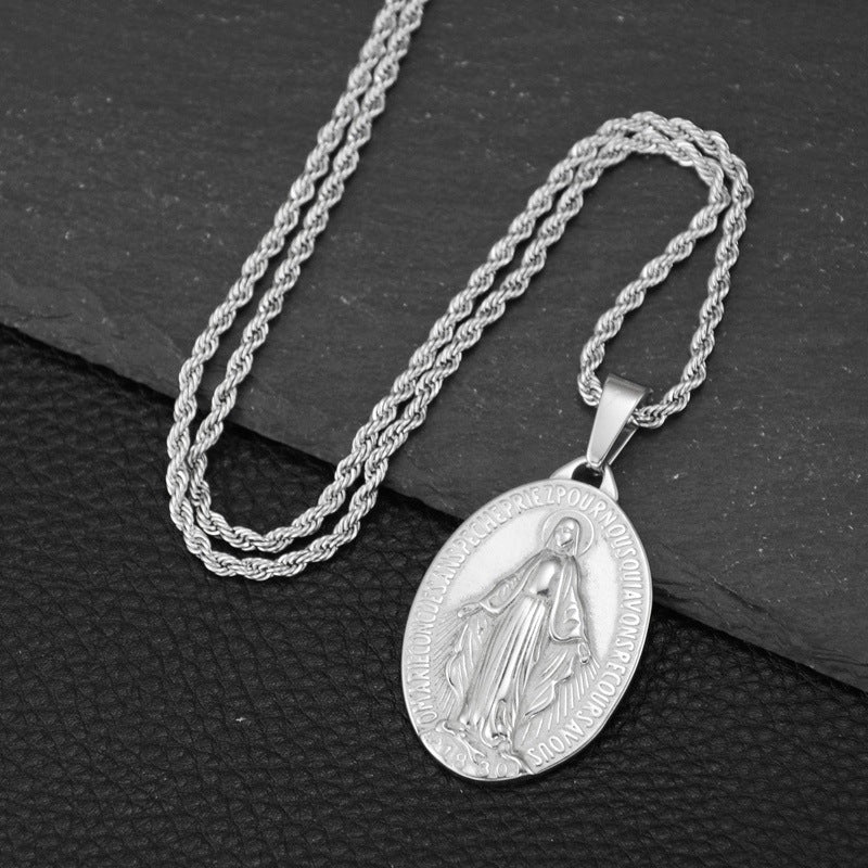 Maria Oval Disc Pendant Necklace