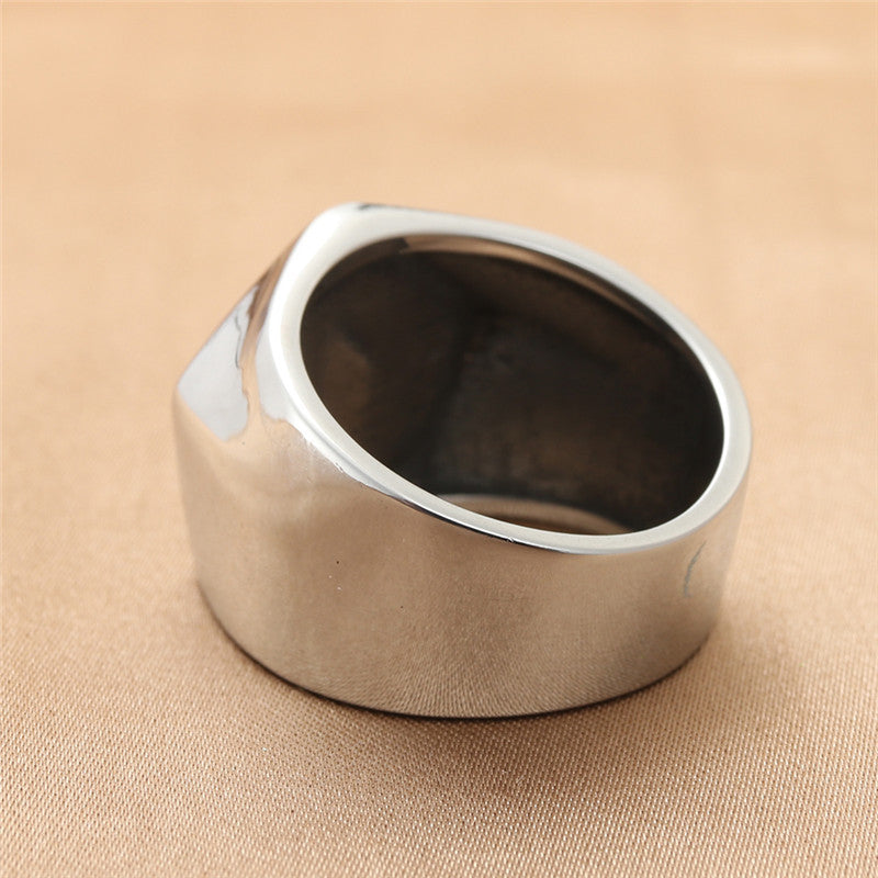 Simple Pentagram Designed Ring