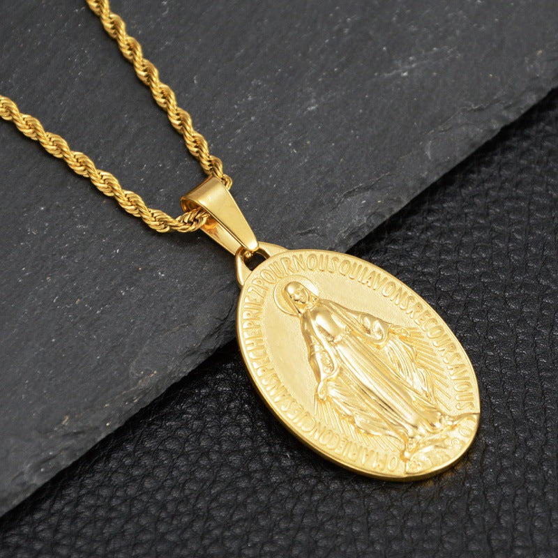 Maria Oval Disc Pendant Necklace