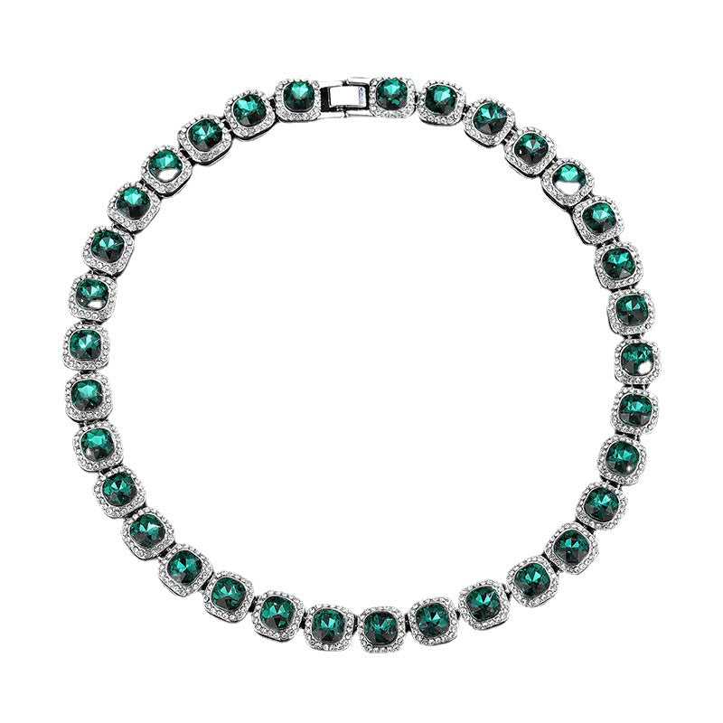 Emerald Rock Cugar Circular Diamond Chain