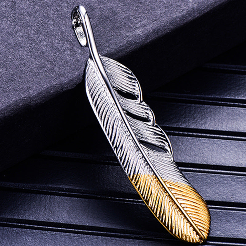Vintage Feather Pendant Necklace