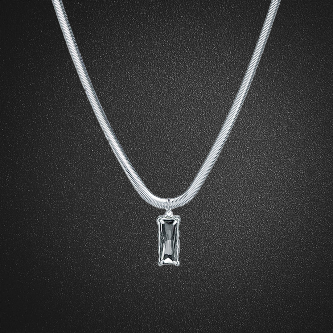 Advanced Design Black Pendant Necklace