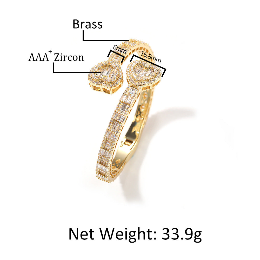 Diamond-encrusted Love and Spring Buckle Plain Bracelet