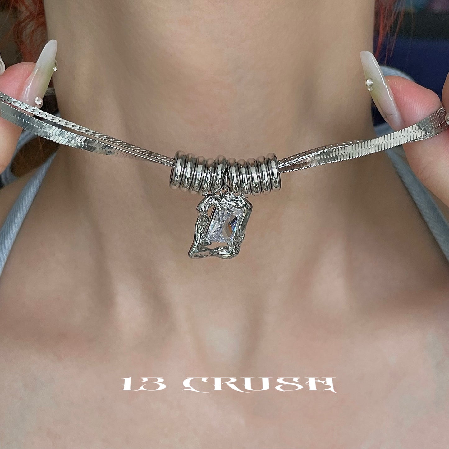 Opalescence Pendant Sliver Thick Necklace