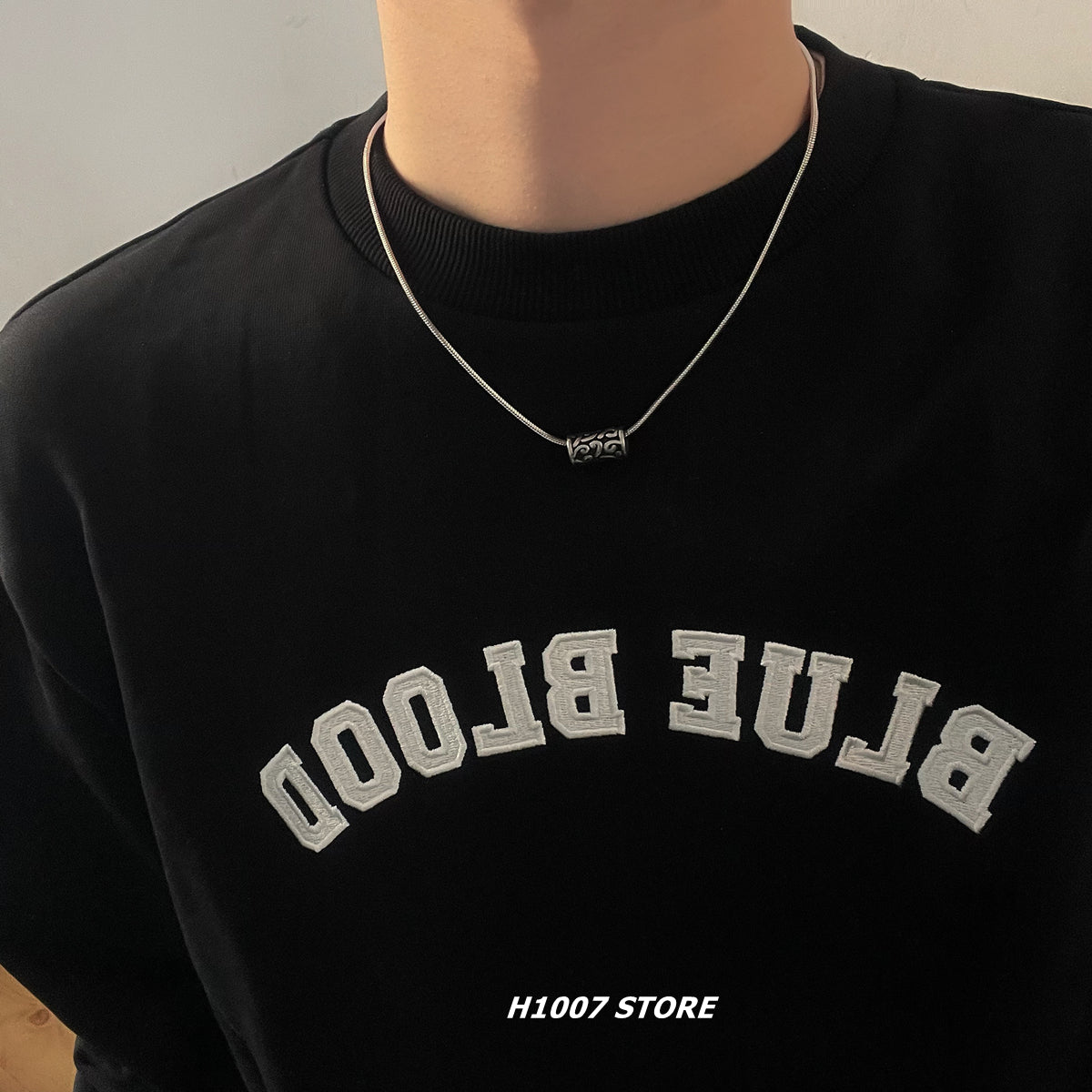 Unique Cloud Pattern Snake Chain for Couples