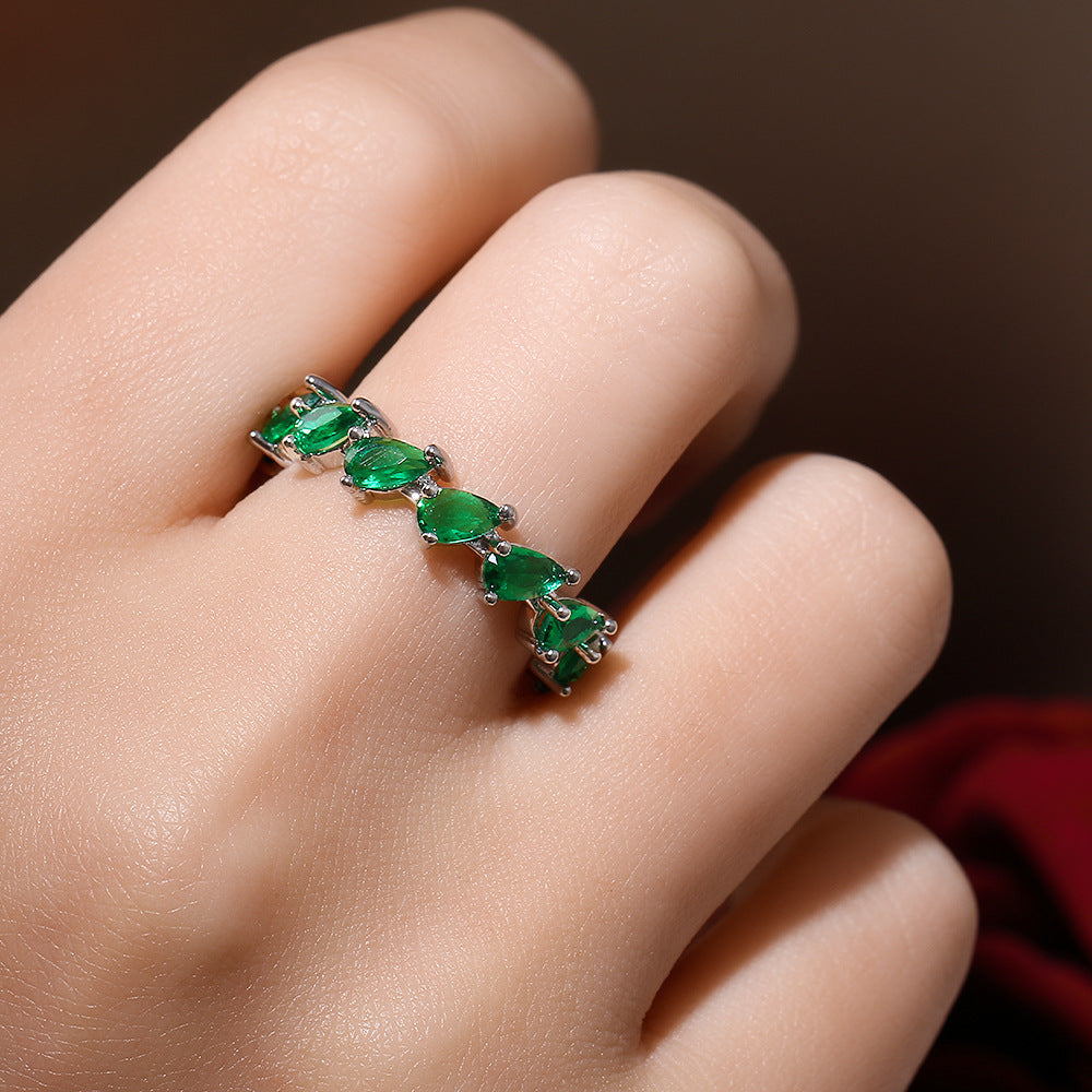 Water Drop Zircon Emerald Diamond Ring