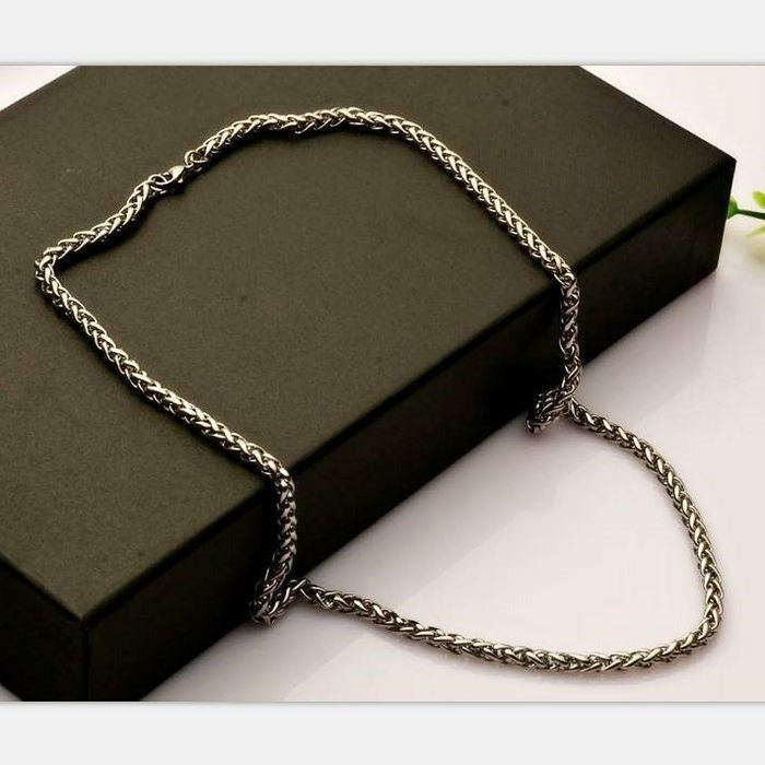 Trendy Titanium Collarbone Keel Snake Chain