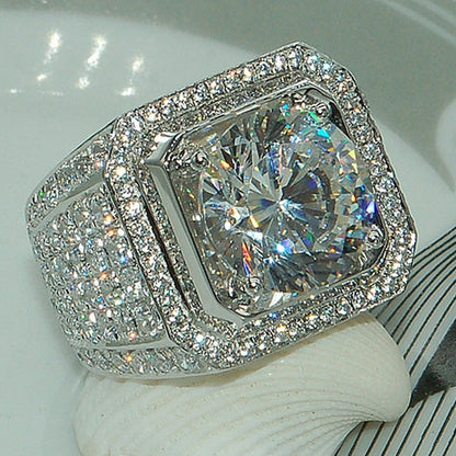 Domineering Diamond Ring