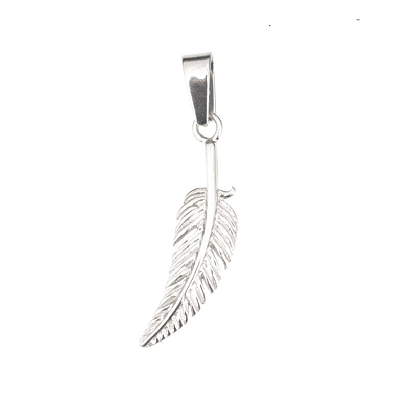 Feather Pendant Sweater Chain